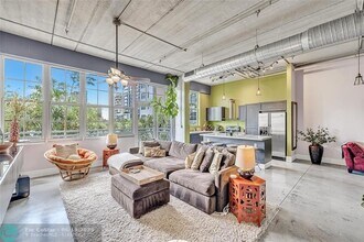 425 N Andrews Ave in Fort Lauderdale, FL - Building Photo - Building Photo