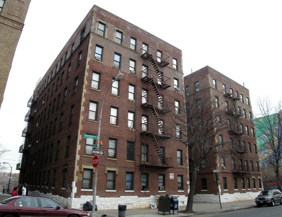 1425 University Ave in Bronx, NY - Building Photo