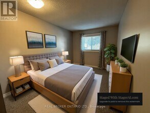 102 Bonaventure Dr in London, ON - Building Photo - Building Photo