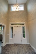 19304 SW Magnolia Ln in Beaverton, OR - Building Photo - Building Photo