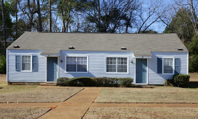 Morningview Apartments in Montgomery, AL - Building Photo - Building Photo