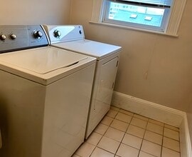 71 Boylston St, Unit 1 in Brookline, MA - Building Photo - Building Photo