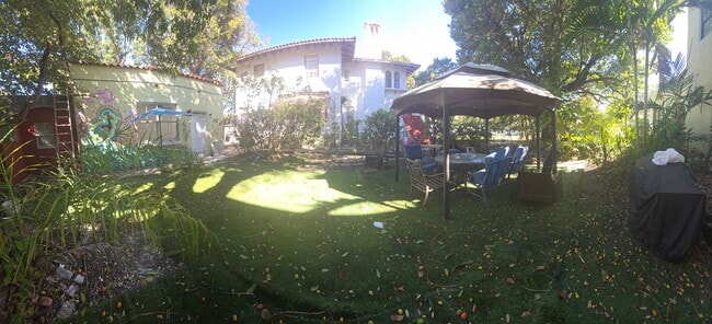 4514 NE 1st Ave in Miami, FL - Foto de edificio - Building Photo