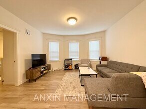 72 Easton St, Unit 2 in Boston, MA - Building Photo - Building Photo