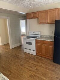 701 N Main St photo'