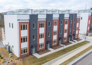 976 Youngs Ln in Nashville, TN - Building Photo - Building Photo