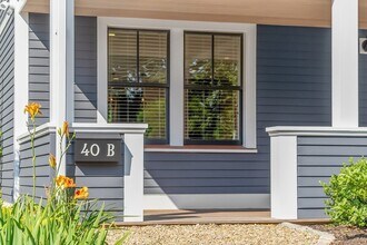 40 Atlantic Ave in Rockport, MA - Building Photo - Building Photo
