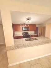 12328 Ormandy St in Houston, TX - Foto de edificio - Building Photo