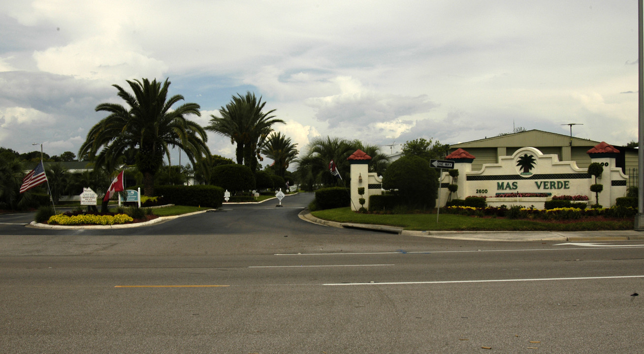 Mas Verde Mobile Home Estates in Lakeland, FL - Building Photo