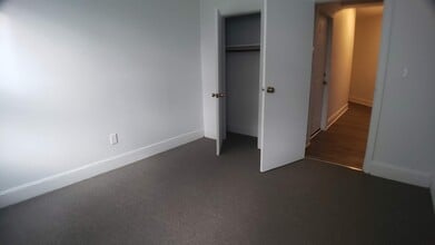 25 Chester St, Unit #3 in Boston, MA - Foto de edificio - Building Photo