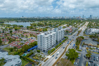 Skyloft Condominium I in North Miami Beach, FL - Building Photo - Building Photo