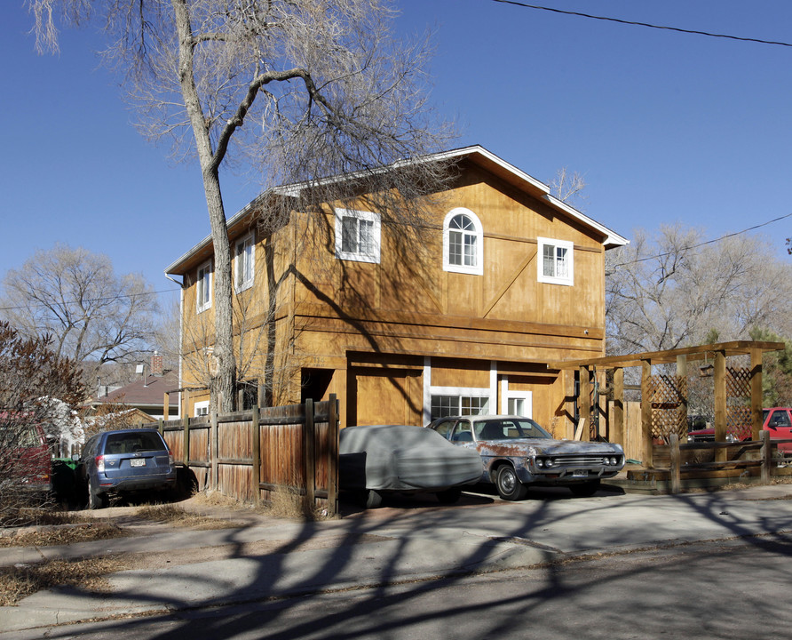 114 N 28th St in Colorado Springs, CO - Building Photo