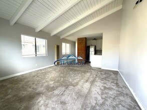 1054 W 23rd St in Los Angeles, CA - Building Photo - Building Photo