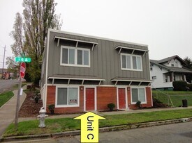 1956 S G St, Unit C in Tacoma, WA - Building Photo