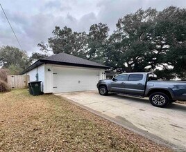 8720 Fowler Ave in Pensacola, FL - Building Photo - Building Photo
