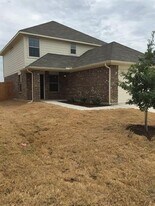 4200 Summersweet Ln in Crowley, TX - Building Photo