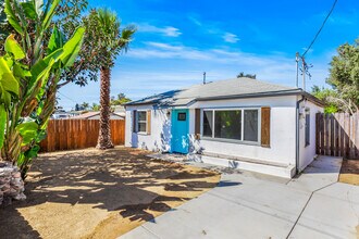 1070 10th St in Imperial Beach, CA - Building Photo - Building Photo