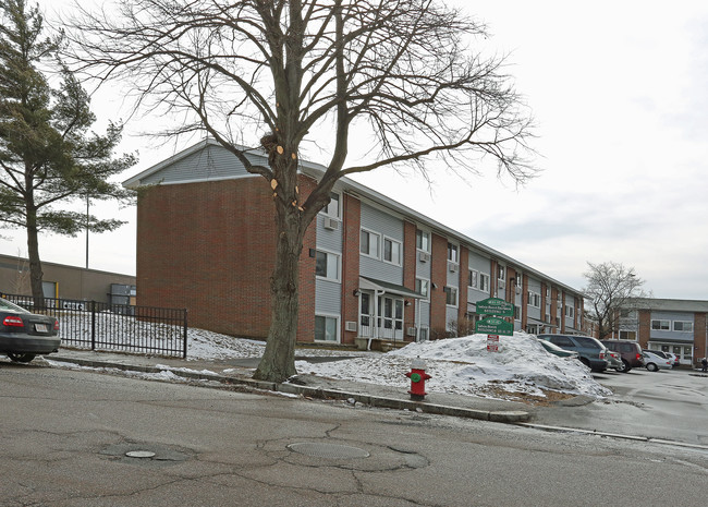 Bowdoin Street Apartments in Malden, MA - Building Photo - Building Photo