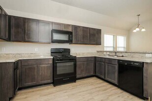 5215 Blue Ranch in San Antonio, TX - Building Photo