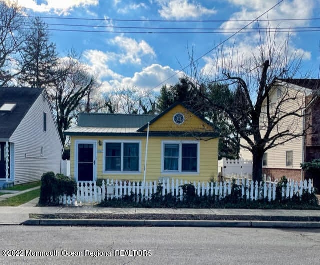 816 Atlantic Ave in Point Pleasant Beach, NJ - Building Photo - Building Photo