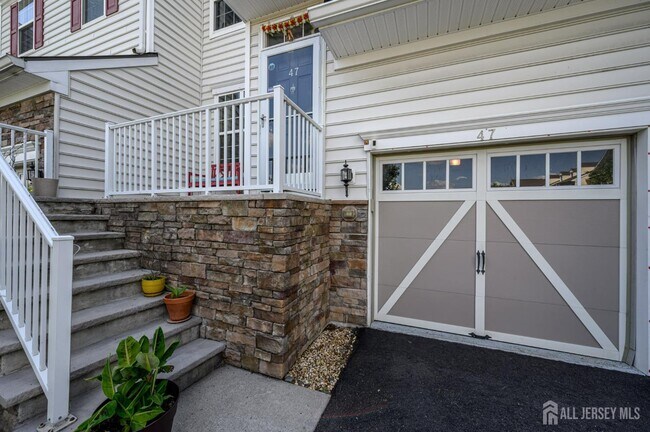 47 Nelson Dr in Cranbury, NJ - Building Photo - Building Photo