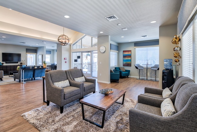 Four Seasons Central