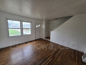 269 Madison St in Waterloo, IA - Building Photo - Building Photo