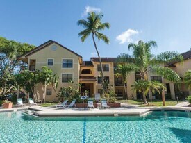 4581 W McNab Rd in Pompano Beach, FL - Building Photo