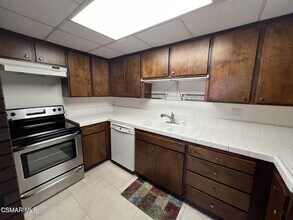 18617 Clark St in Los Angeles, CA - Building Photo - Building Photo