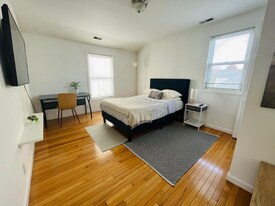 11 Duer Pl, Unit Room1 in Weehawken, NJ - Building Photo