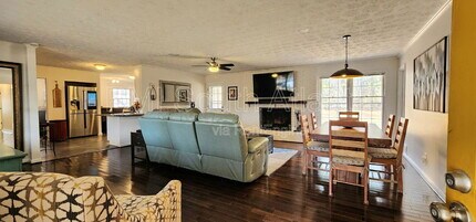 1240 Flat Rock Rd in Stockbridge, GA - Building Photo - Building Photo