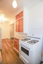 2402 W Lunt Ave in Chicago, IL - Building Photo - Building Photo