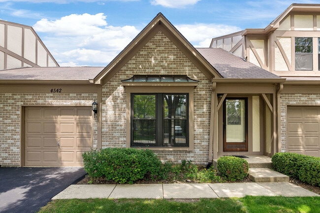 property at 4542 Topaz Dr