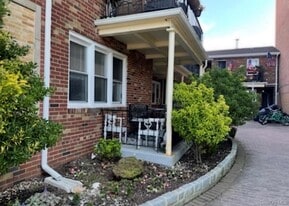 750 E Broadway in Long Beach, NY - Building Photo