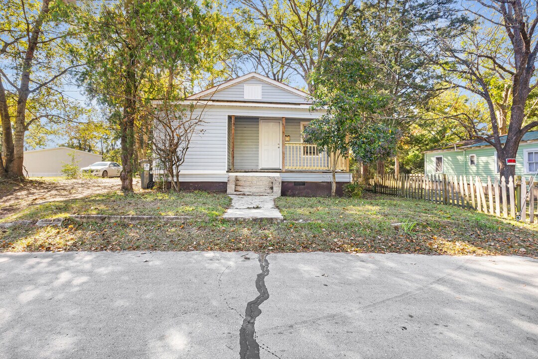 1707 Asheville St in New Bern, NC - Building Photo