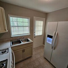 6535 Latta St in Dallas, TX - Building Photo - Building Photo