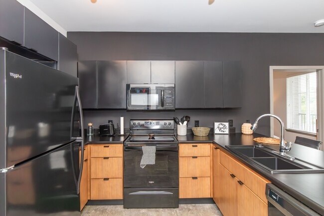 Trail's Bend Apartments