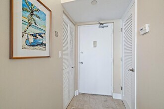 100 Ocean Trail Way, Unit 609 in Jupiter, FL - Foto de edificio - Building Photo
