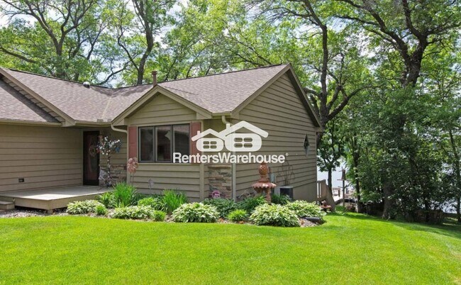 23154 E Martin Lake Dr NE in Stacy, MN - Building Photo - Building Photo