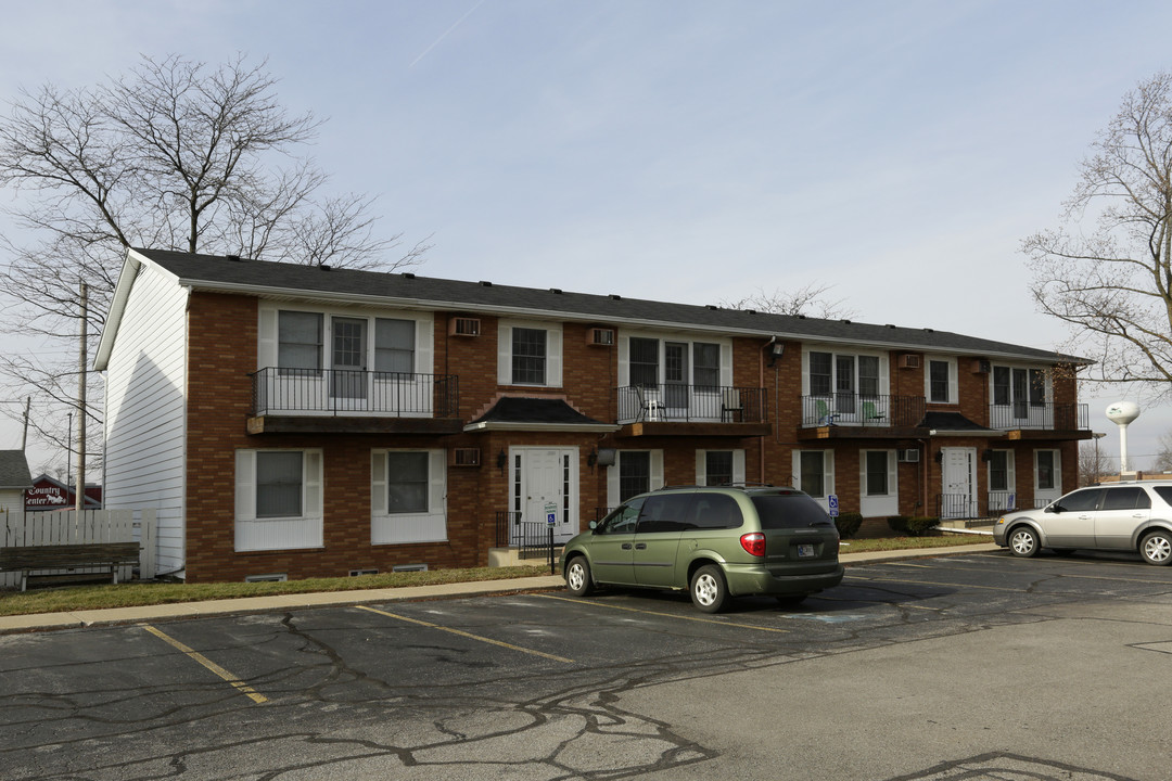 Eastown Villa Apartments in Nappanee, IN - Building Photo