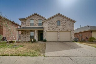 329 Highland Glen Trail in Wylie, TX - Building Photo