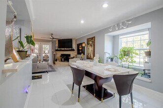 5200 Martel Ave in Dallas, TX - Building Photo - Building Photo