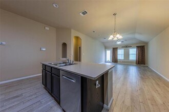 15111 Verela Dr in Austin, TX - Building Photo - Building Photo