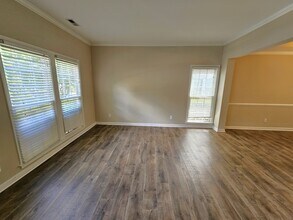 40 N Orchard Farms Ave in Simpsonville, SC - Building Photo - Building Photo