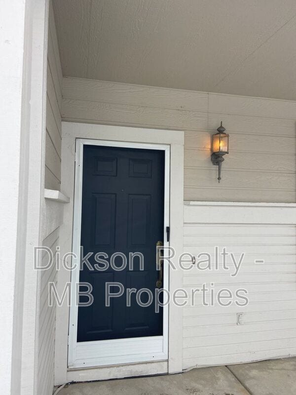 7105 Banbury Ct in Reno, NV - Foto de edificio - Building Photo