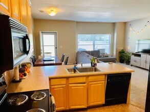 986 Mountain Crest View in Colorado Springs, CO - Building Photo - Building Photo