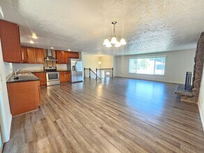 1207 N Bannen Rd in Spokane Valley, WA - Building Photo - Building Photo