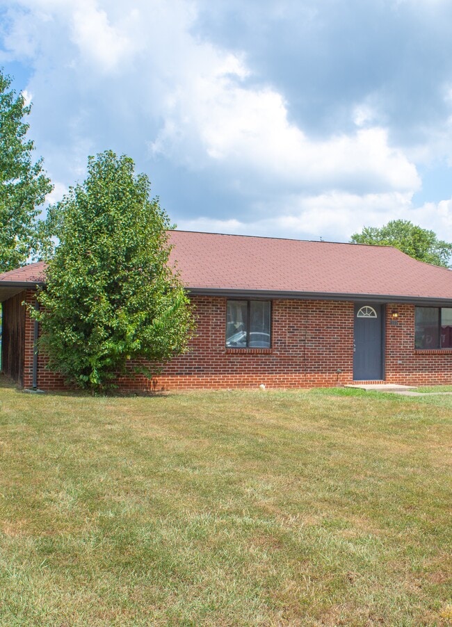 property at 118 E St