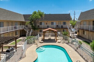 Kelso Vista Apartments in Tucson, AZ - Building Photo