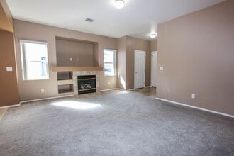 475 N Mercado St in Prescott Valley, AZ - Building Photo - Building Photo